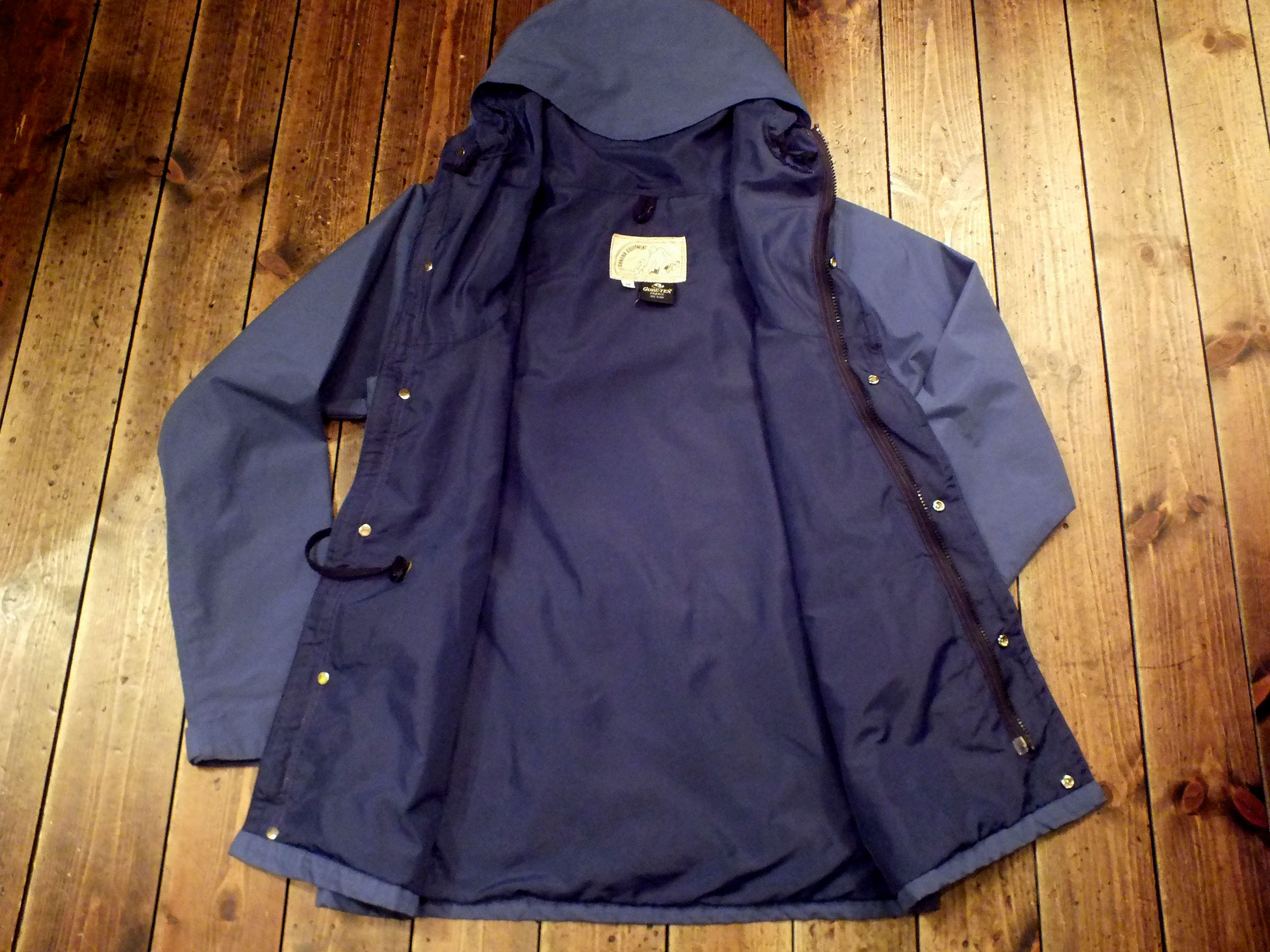 Banana Equipment / Gore-Tex Mountain Parka : Cosmic Jumper - Retro