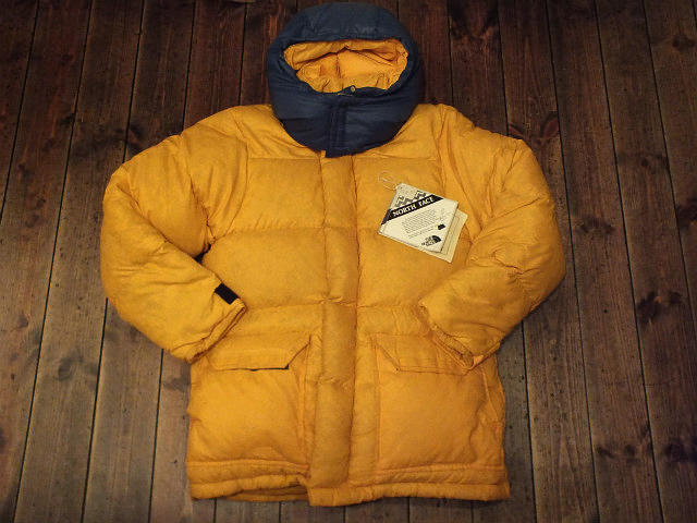 NO：6 The North Face / Ripstop Nylon Brooks Range: Cosmic Jumper 