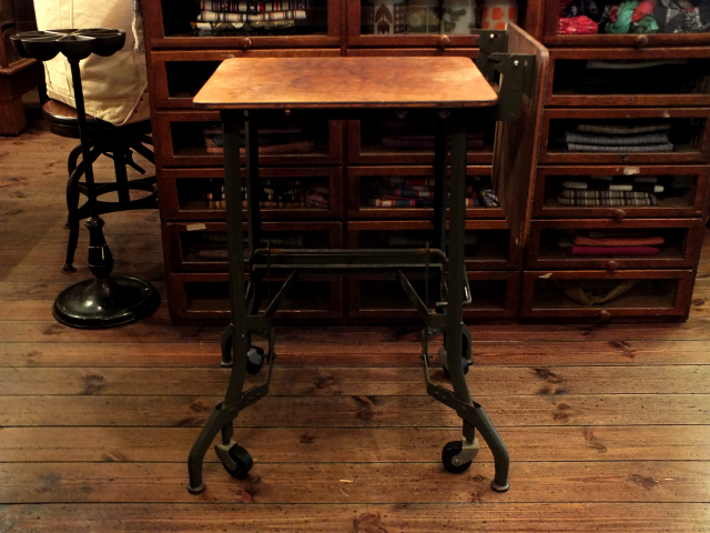 USA アンティーク Toledo タイプライターデスク ジャパンカラー