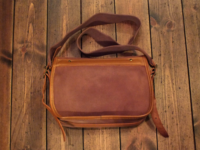 Barbour - Liddesdale / Canvas Leather Fishing Bag: Cosmic Jumper 