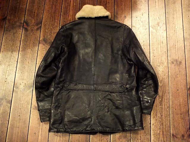 No:22 - J.C.Penney Co. / Horsehide Car Coat: Cosmic Jumper - Retro