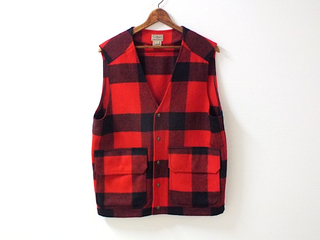 ς (1)LLBeanWoolVestRedBlackPlaidMedium2023-08.jpg