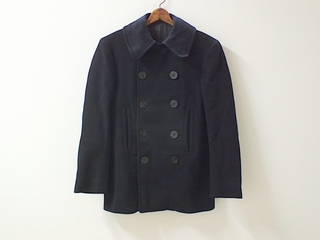 USNavy10ButtonPeaCoatNavalClothingFactory2023-08 (1).jpg