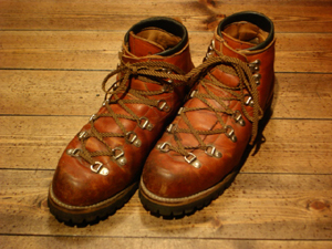 Red Wing / #826 Mountain Boots: Cosmic Jumper - Retro & Modern ...